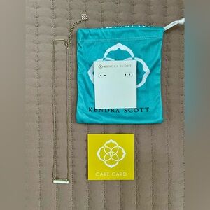 Kendra Scott Leanor Pendant Bar Necklace gold with white.